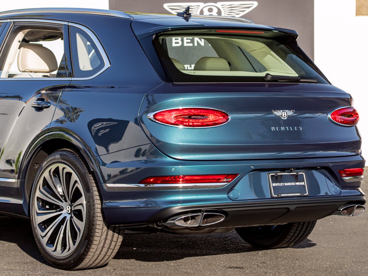2027 Bentley Bentayga Azure V8