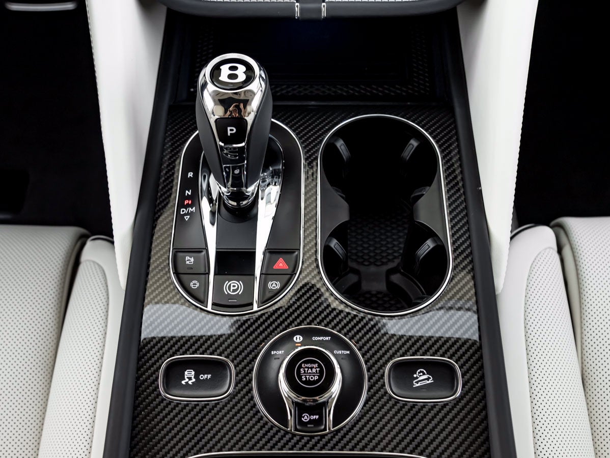 2027 Bentley Bentayga Azure V8