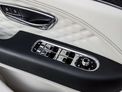 2027 Bentley Bentayga Azure V8