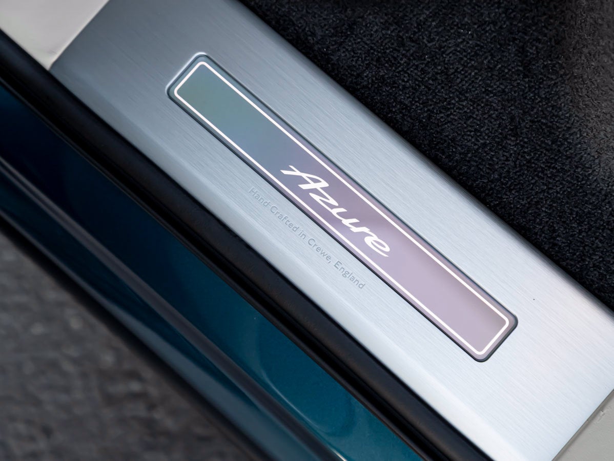 2027 Bentley Bentayga Azure V8