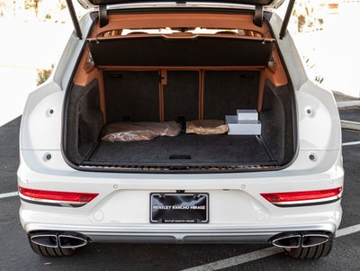 2025 Bentley Bentayga EWB Base