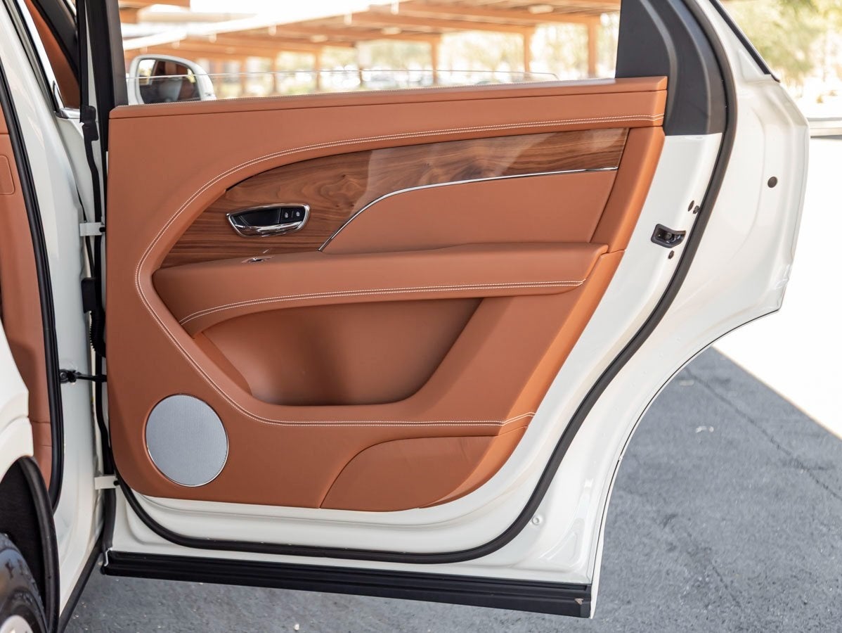 2025 Bentley Bentayga EWB Base