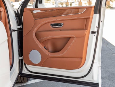 2025 Bentley Bentayga EWB Base