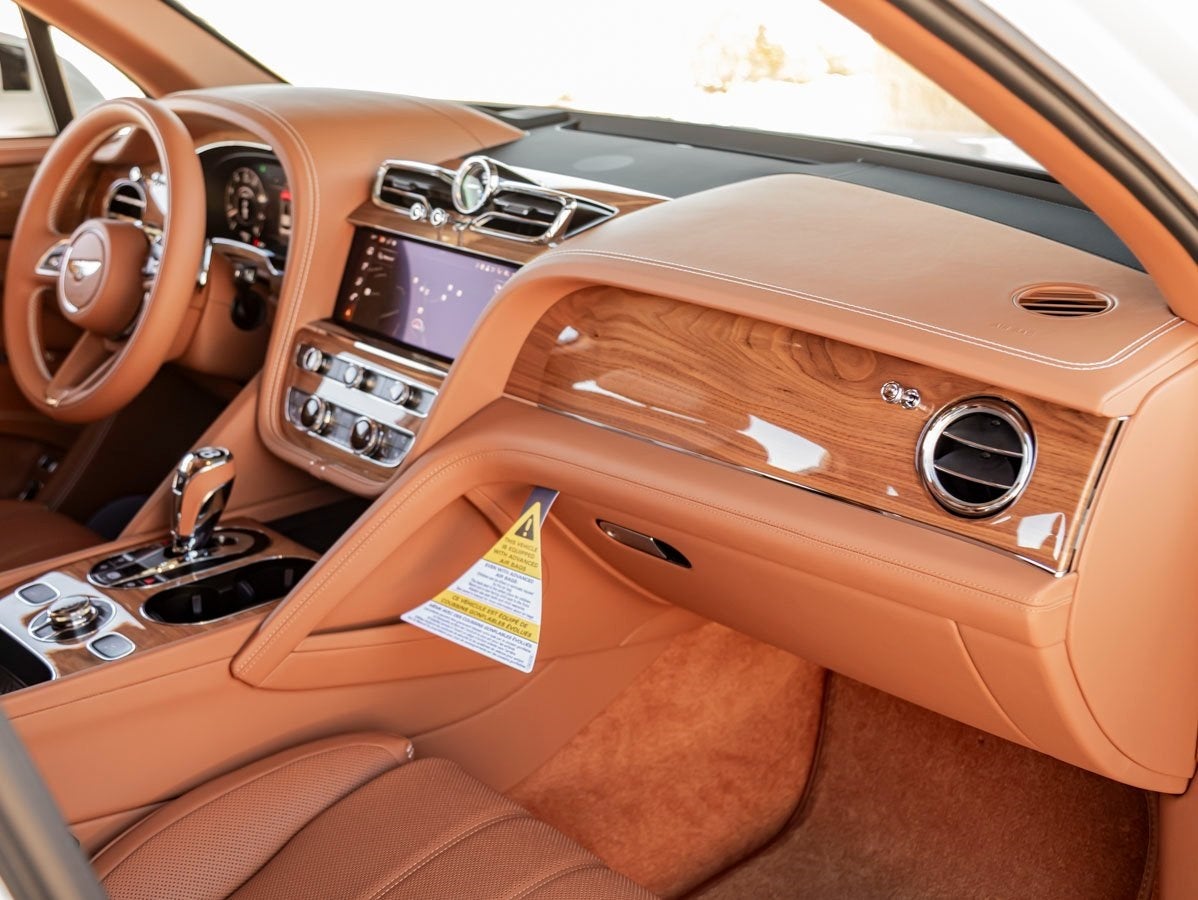 2025 Bentley Bentayga EWB Base