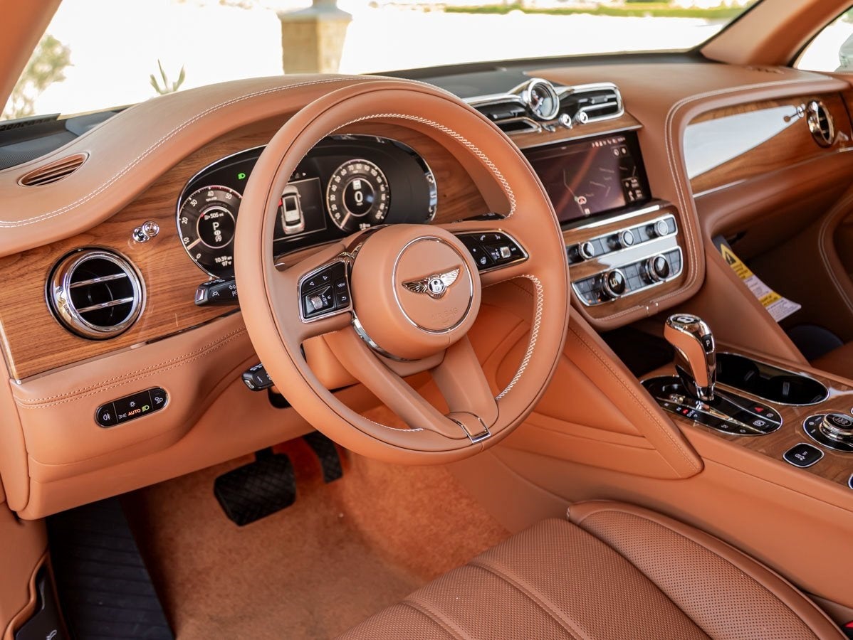 2025 Bentley Bentayga EWB Base