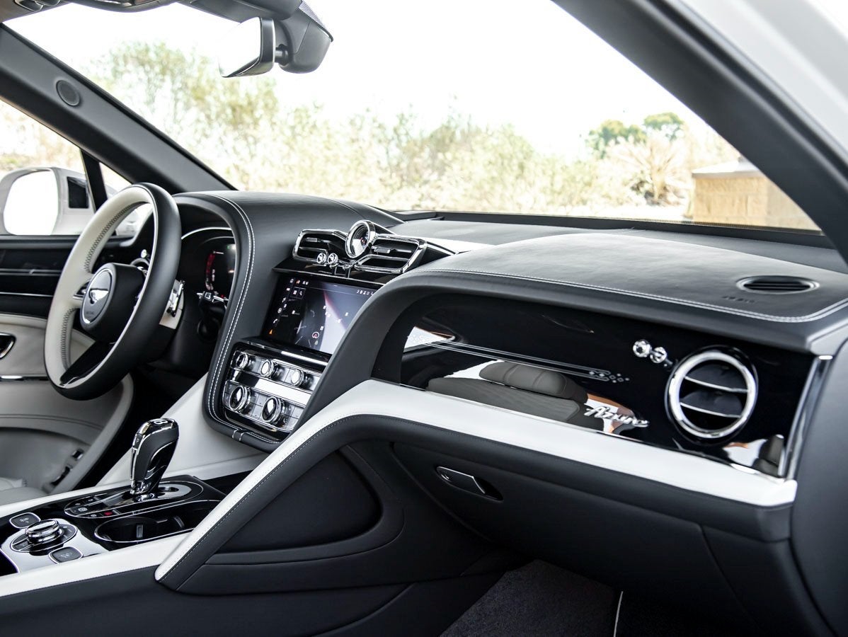 2024 Bentley Bentayga EWB Base