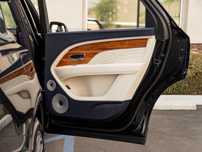 2025 Bentley Bentayga EWB Azure
