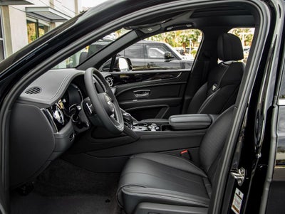 2025 Bentley Bentayga EWB Base