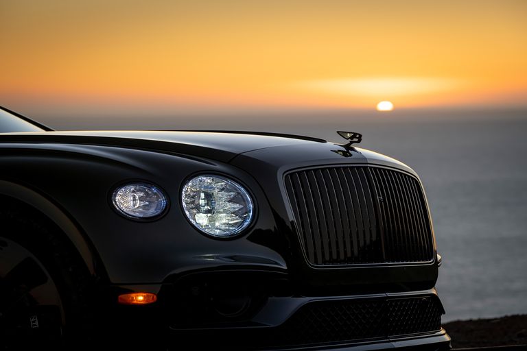 Bentley Bentayga Hybrid Car Play Rancho Mirage CA