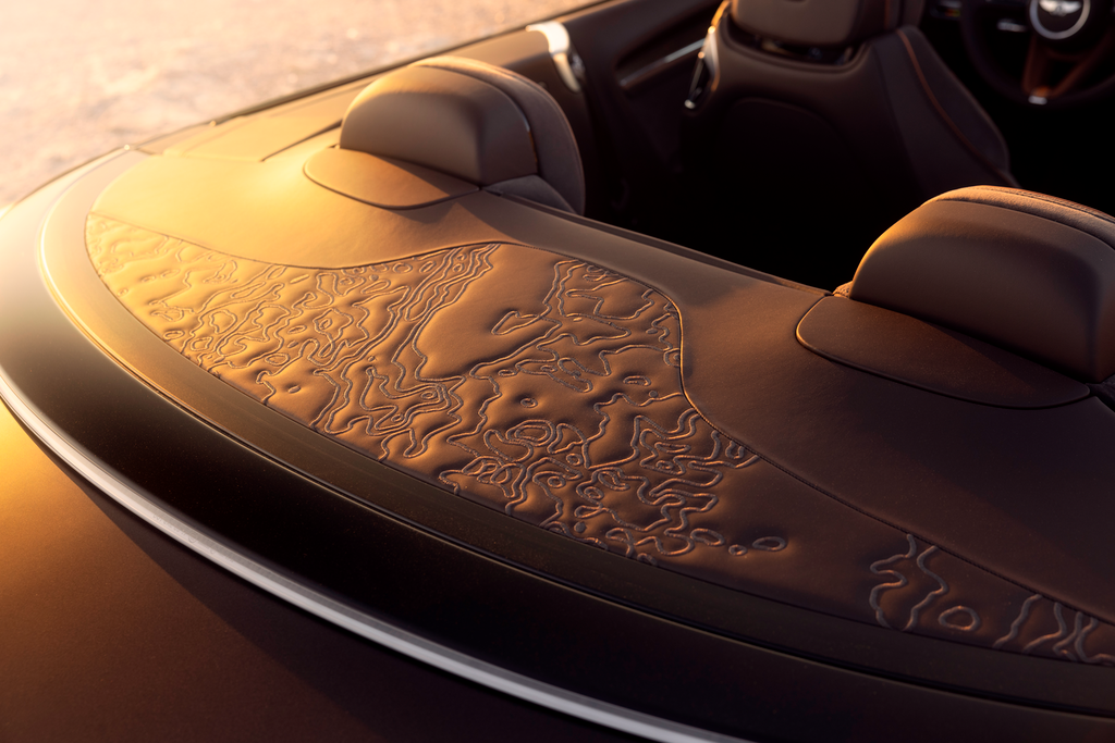 Havana Satin Angle 4